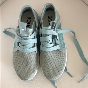 NEW Adidas Edge Lux women